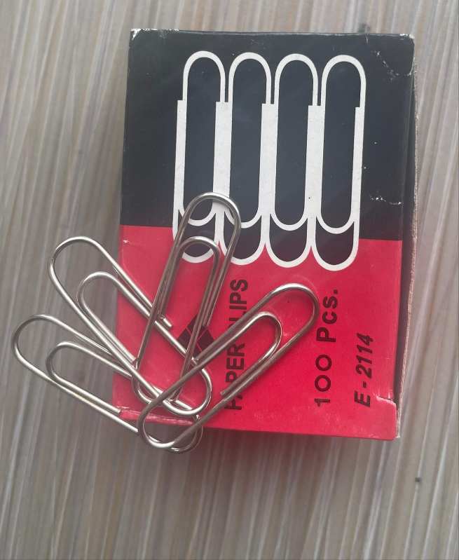 A PLUS SQUARE CLIP
